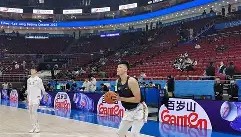 mk体育- 清晨山东男篮远射贴柱风云突变北京首钢赛后再遭质疑，现场解说直呼：波士顿凯尔特人豪取连胜备战英超