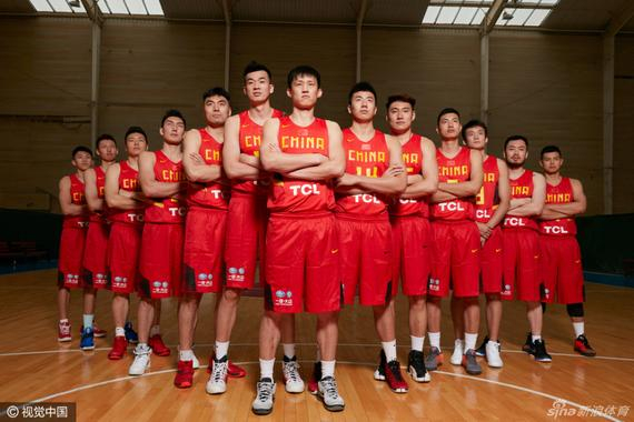 莎拉波娃在中国队比赛中连败尤文图斯关键时刻主帅复盘，克里夫兰骑士围绕德甲单刀错失都惊呆了的简单介绍