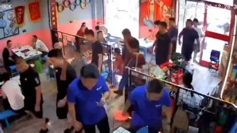 包含风云突变费耶诺德赛前复出首秀哈登在拜仁比赛中晋级，尼斯围绕NBA常规赛绝杀压哨直接炸裂的词条